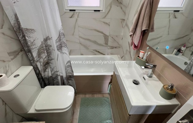 Herverkoop - Appartement / flat - Torrevieja - Center