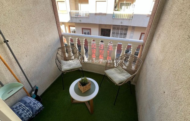 Herverkoop - Appartement / flat - Torrevieja - Center