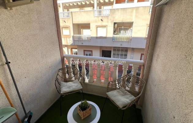 Herverkoop - Appartement / flat - Torrevieja - Center
