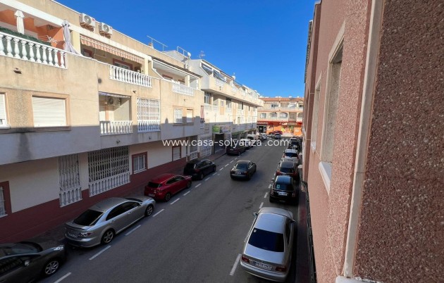 Herverkoop - Appartement / flat - Torrevieja - Center