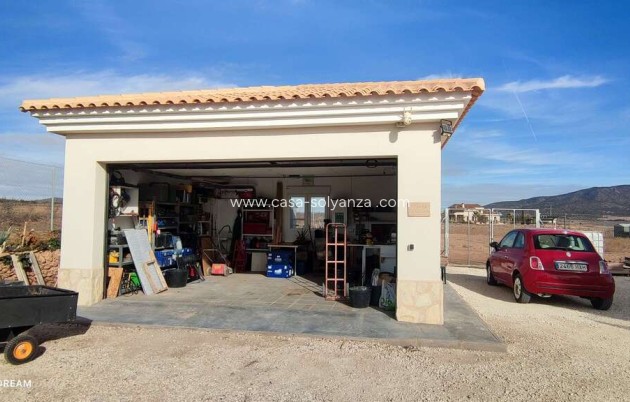 Resale - Villa - Pinoso - Inland
