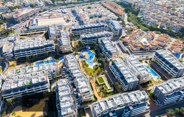 Herverkoop - Appartement / flat - Orihuela Costa - La Zenia