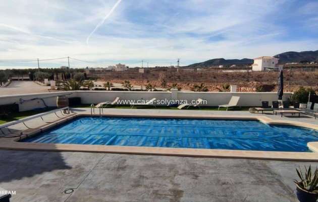 Resale - Villa - Pinoso - Inland