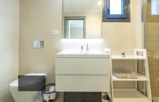 Herverkoop - Appartement / flat - Orihuela Costa - La Zenia