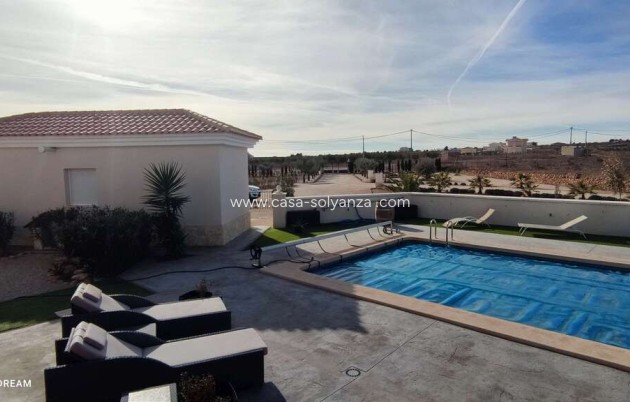 Resale - Villa - Pinoso - Inland