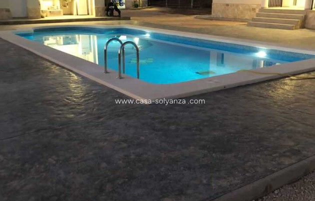 Resale - Villa - Pinoso - Inland