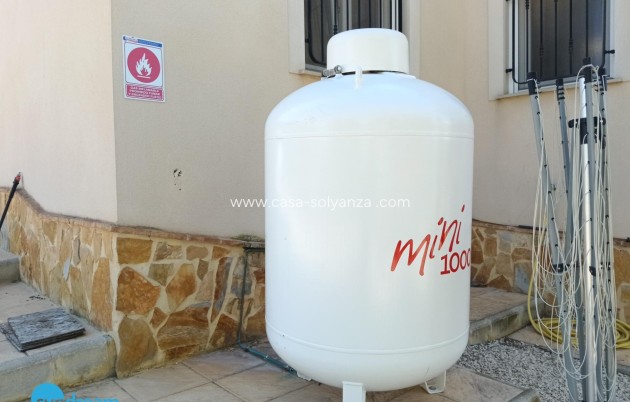 Herverkoop - Villa - Abanilla