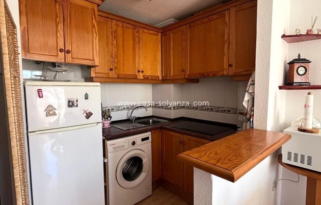 Resale - Apartment / flat - Torrevieja - Acequion