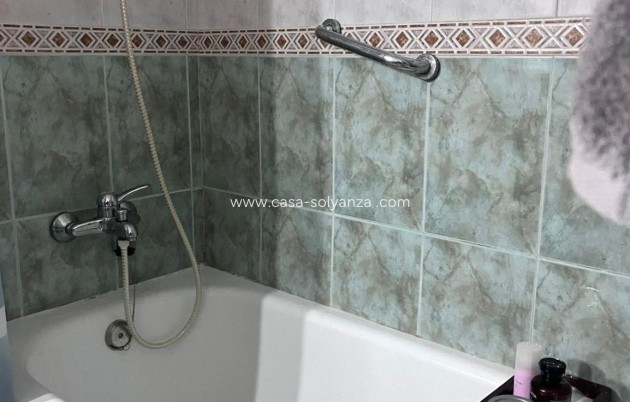 Resale - Apartment / flat - Torrevieja - Acequion