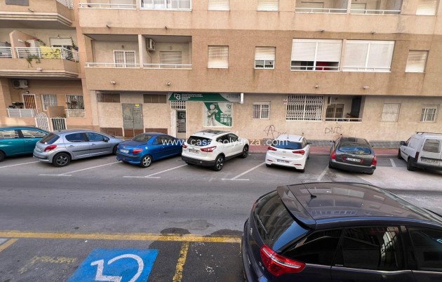 Herverkoop - Appartement / flat - Torrevieja - PARQUE DE LAS NACIONES