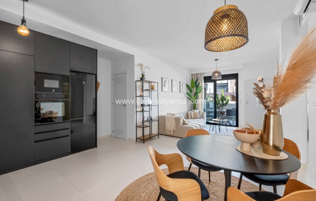 Reventa - Apartamento / piso - San Miguel de Salinas - Inland