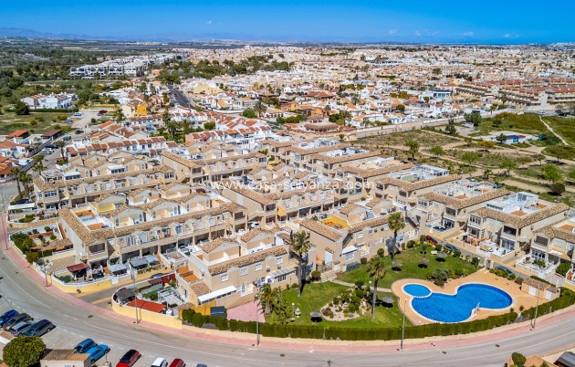 Herverkoop - Bungalow - Orihuela Costa - Costa Blanca