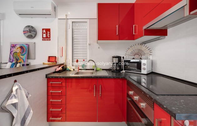 Herverkoop - Herenhuis - Orihuela Costa - La Zenia