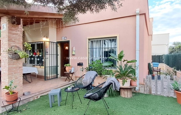 Herverkoop - Villa - Torrevieja - Parque Acuático - Sector 25