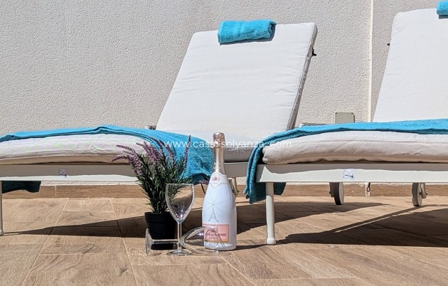 Resale - Apartment / flat - Villamartin - Costa Blanca