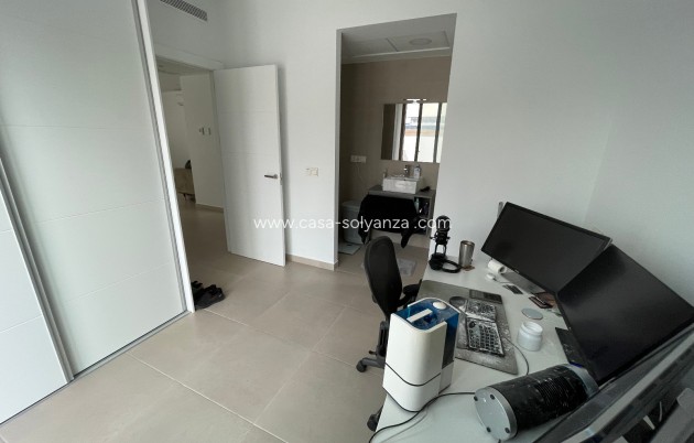 Resale - Villa - Benijofar - Costa Blanca