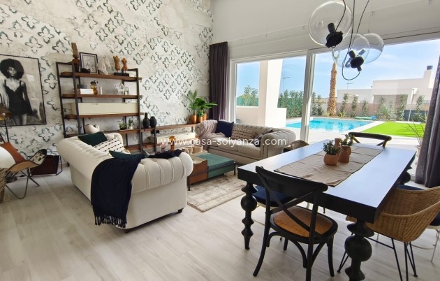 Resale - Villa - La Finca Golf - Inland