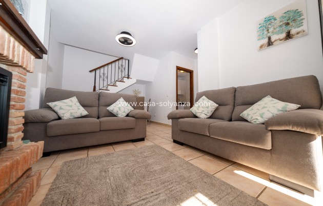 Herverkoop - Villa - Playa Flamenca - Sportcentre