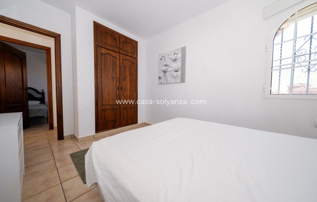Herverkoop - Villa - Playa Flamenca - Sportcentre