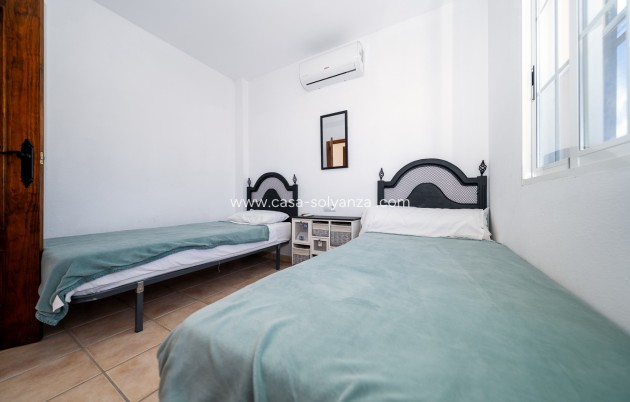 Herverkoop - Villa - Playa Flamenca - Sportcentre