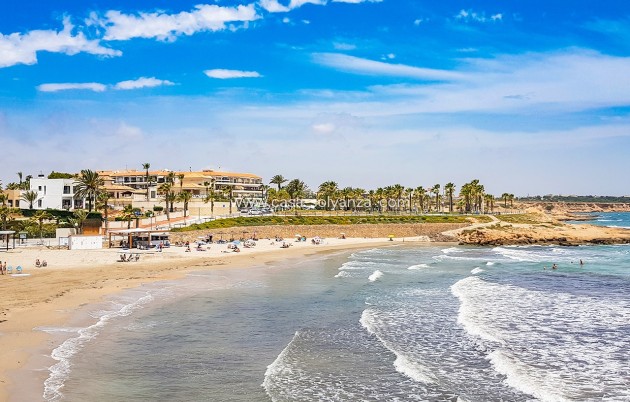 Herverkoop - Villa - Playa Flamenca - Sportcentre