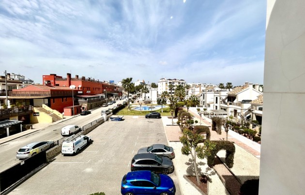 Resale - Apartment / flat - Villamartin - Villamartín