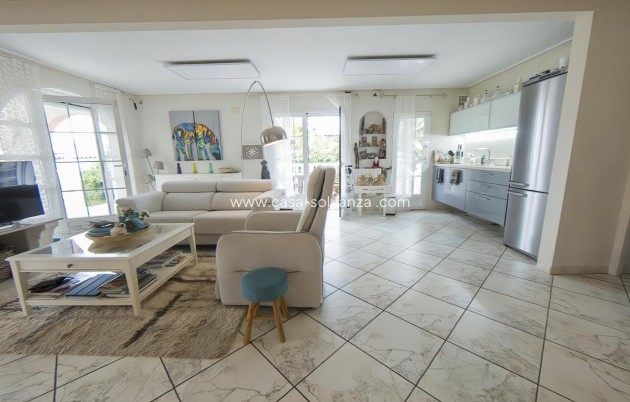 Herverkoop - Villa - Torrevieja - Costa Blanca