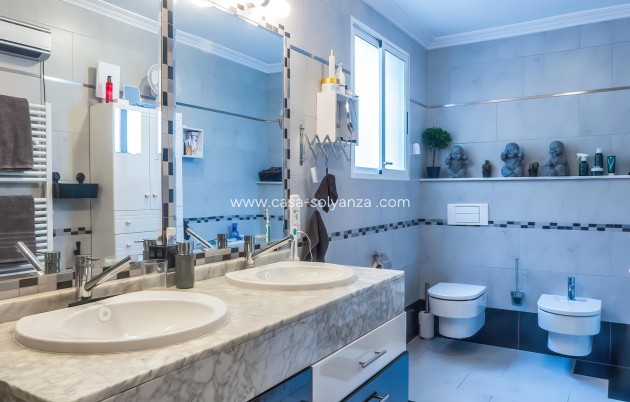 Herverkoop - Villa - Torrevieja - Costa Blanca