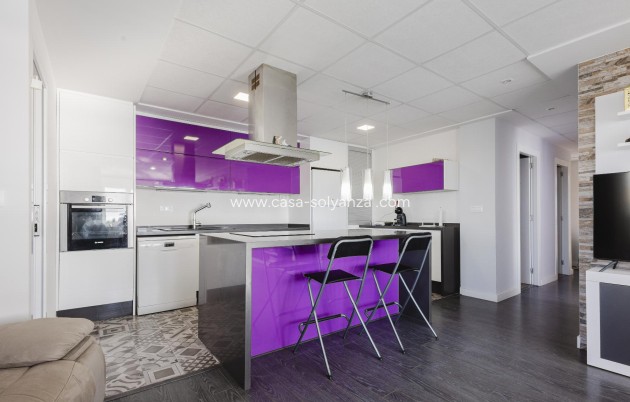 Herverkoop - Appartement / flat - Torrevieja - Playa del Acequión