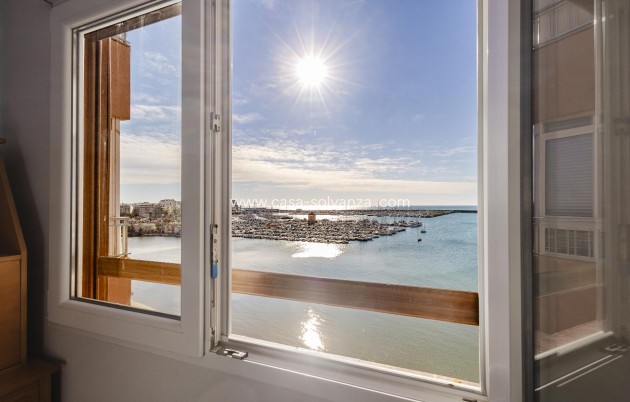 Herverkoop - Appartement / flat - Torrevieja - Playa del Acequión