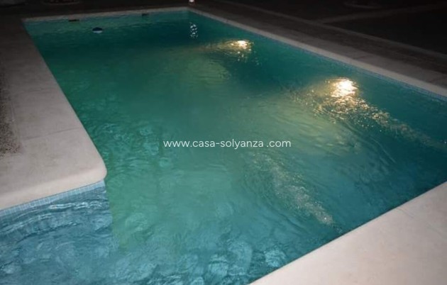 Resale - Townhouse - Rodriguillo - Inland