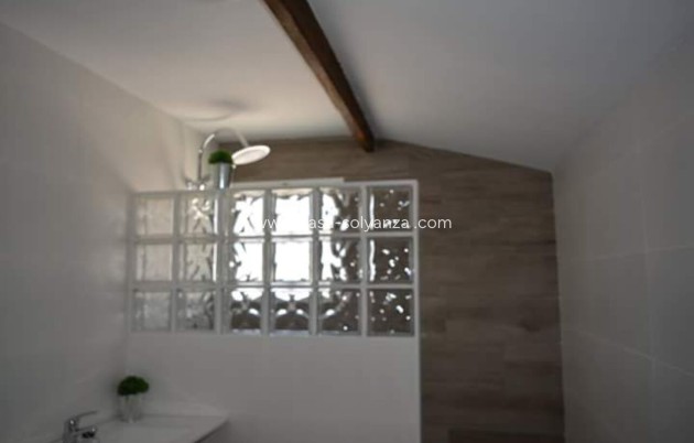 Resale - Townhouse - Rodriguillo - Inland