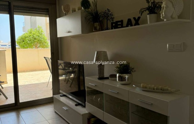 Reventa - Apartamento / piso - Orihuela - Villamartín-Las Filipinas