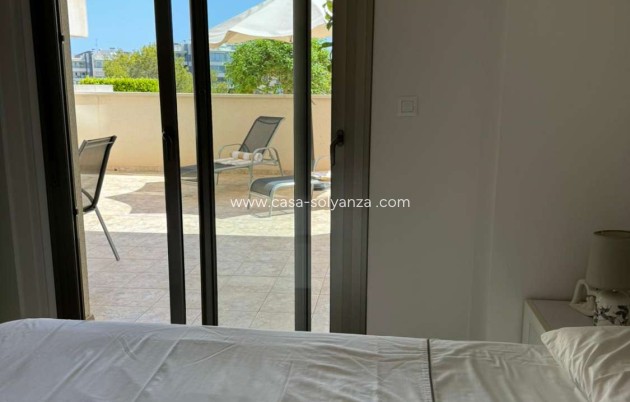 Reventa - Apartamento / piso - Orihuela - Villamartín-Las Filipinas