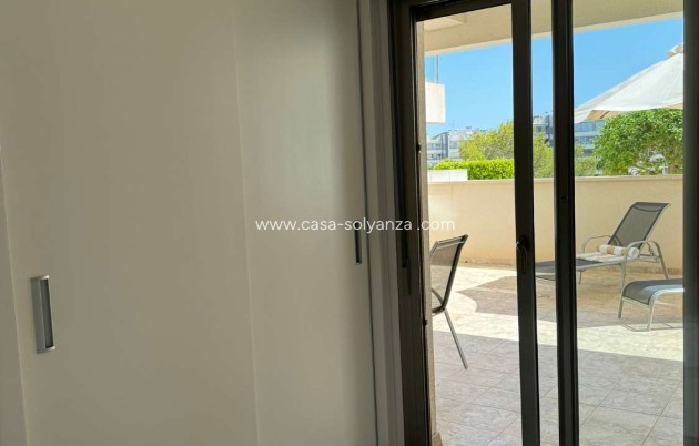 Reventa - Apartamento / piso - Orihuela - Villamartín-Las Filipinas