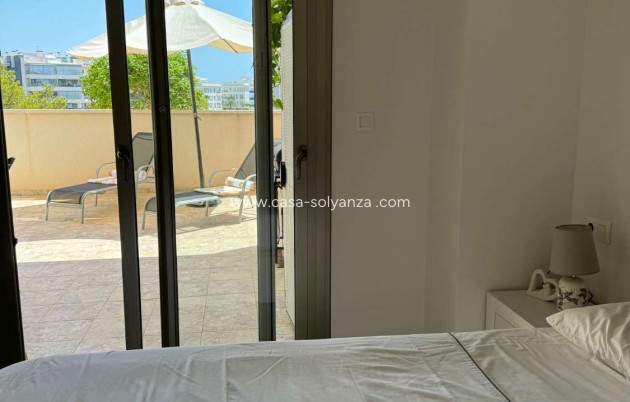 Reventa - Apartamento / piso - Orihuela - Villamartín-Las Filipinas