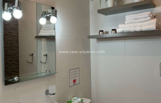 Reventa - Apartamento / piso - Orihuela - Villamartín-Las Filipinas