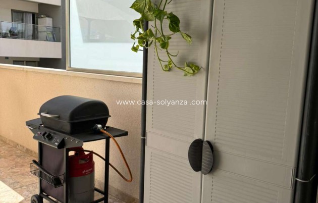 Reventa - Apartamento / piso - Orihuela - Villamartín-Las Filipinas