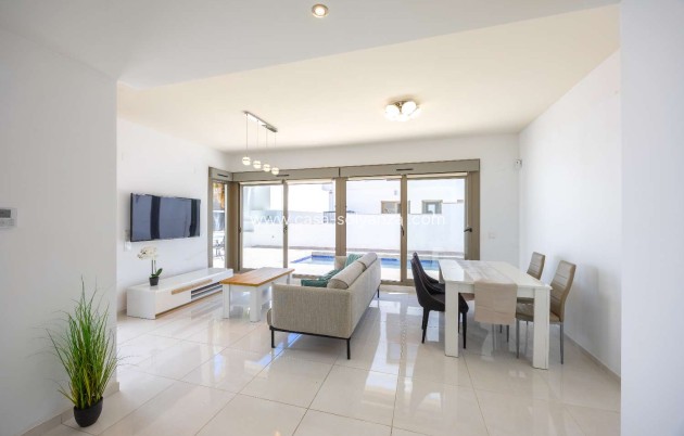 Herverkoop - Villa - Orihuela - Orihuela Costa