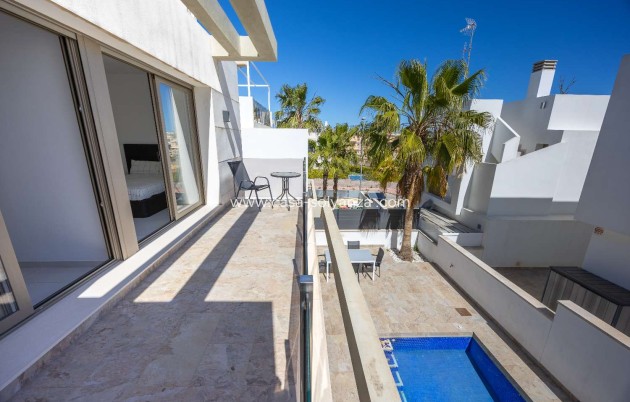 Herverkoop - Villa - Orihuela - Orihuela Costa