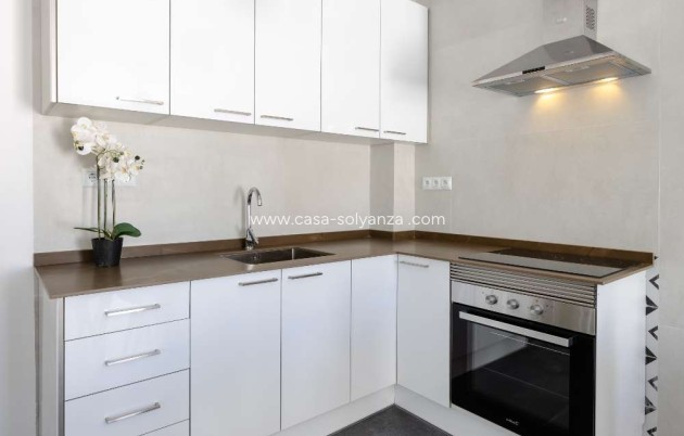 Herverkoop - Bungalow - Torrevieja - Jardin Del Mar