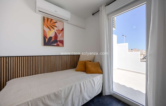 Herverkoop - Bungalow - Torrevieja - Jardin Del Mar