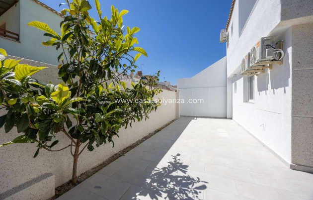 Herverkoop - Bungalow - Torrevieja - Jardin Del Mar