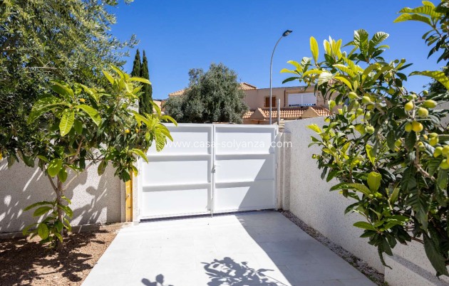 Herverkoop - Bungalow - Torrevieja - Jardin Del Mar
