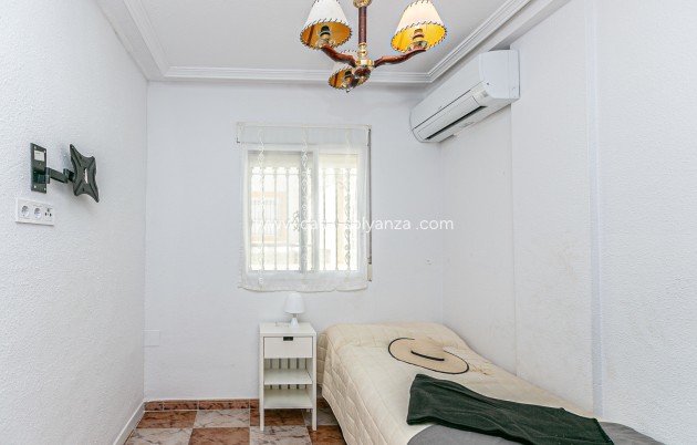 Herverkoop - Quad - Playa Flamenca