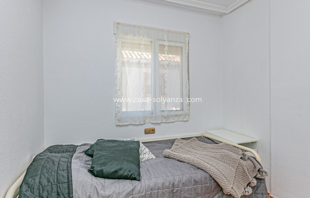 Herverkoop - Quad - Playa Flamenca