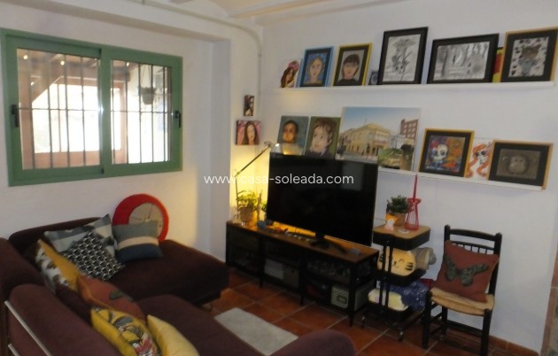 Resale - Country Property/Finca - Pinoso - Inland