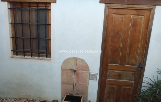 Resale - Country Property/Finca - Pinoso - Inland