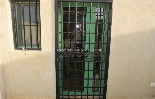 Resale - Country Property/Finca - Pinoso - Inland