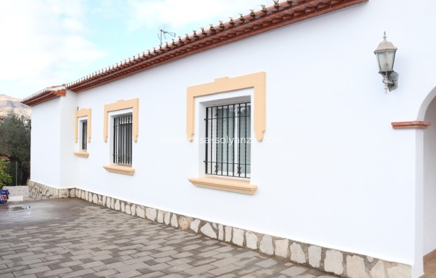 Resale - Villa - Orba - Inland